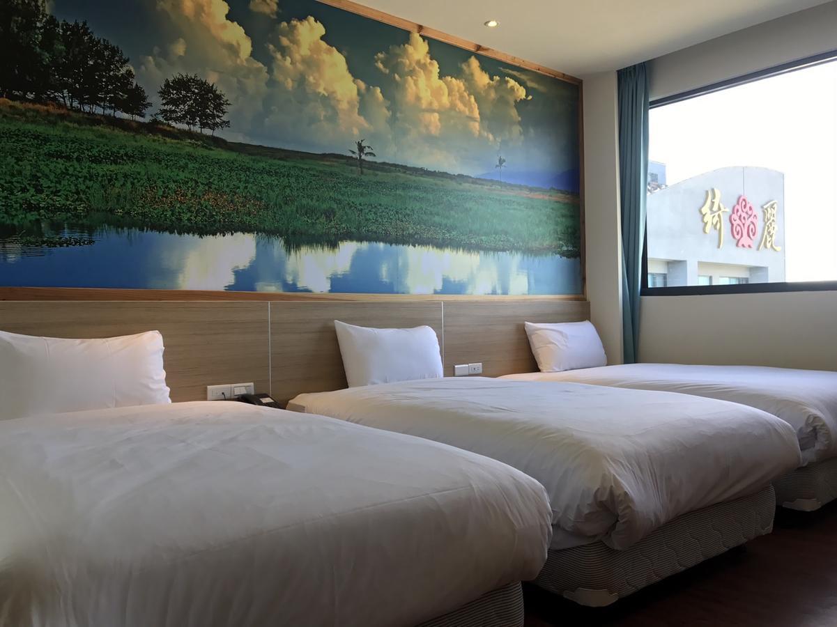 Chii Lih Hotel - Taitung Bagian luar foto