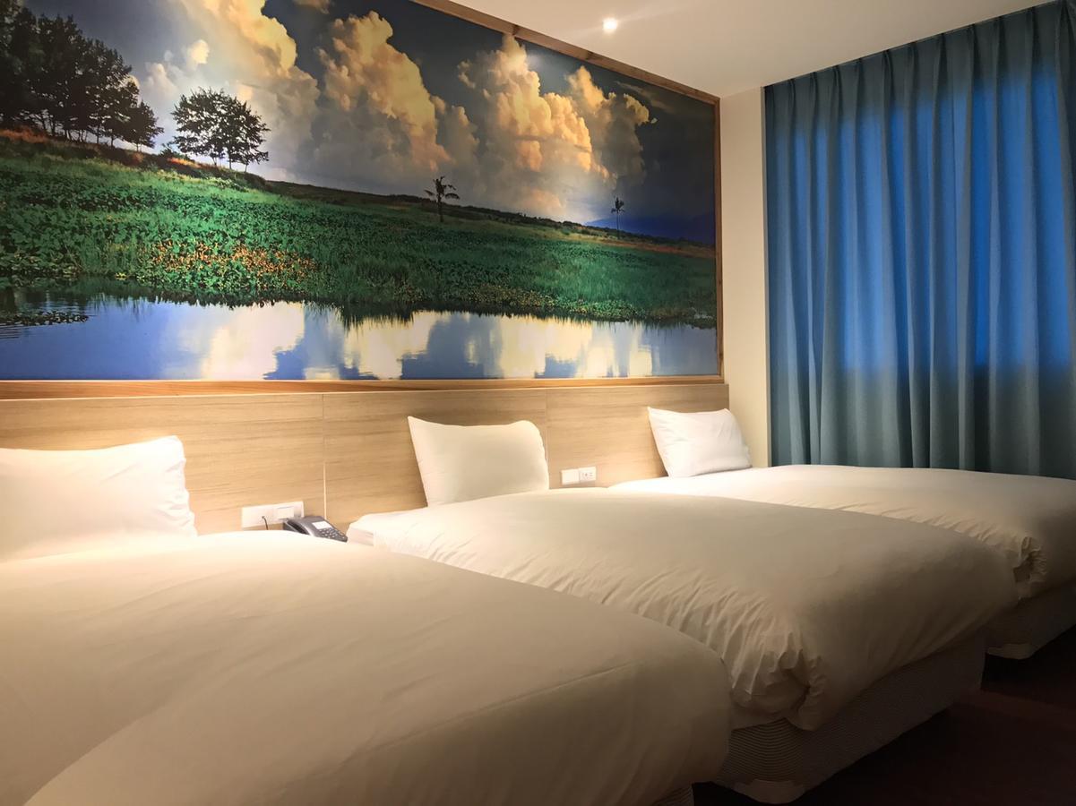 Chii Lih Hotel - Taitung Bagian luar foto
